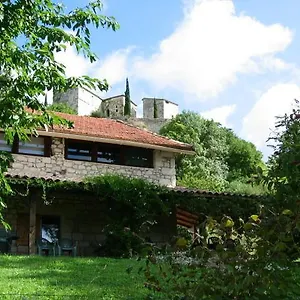 Le Jardinet Hébergement de vacances Flaugnac